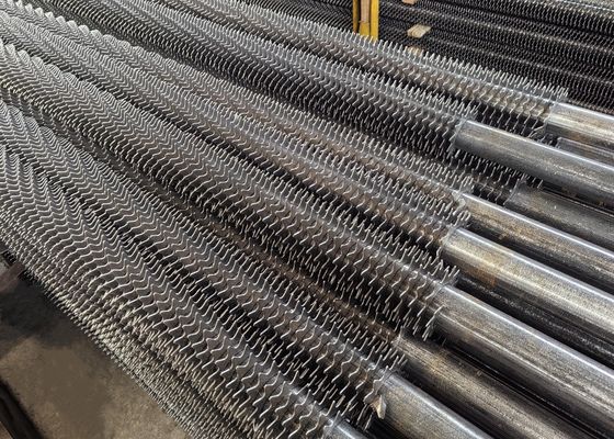 Parties de chaudière en acier au carbone standard CE Tubes à aileron en spirale Tubes à chaudière en bobine pour économiseur