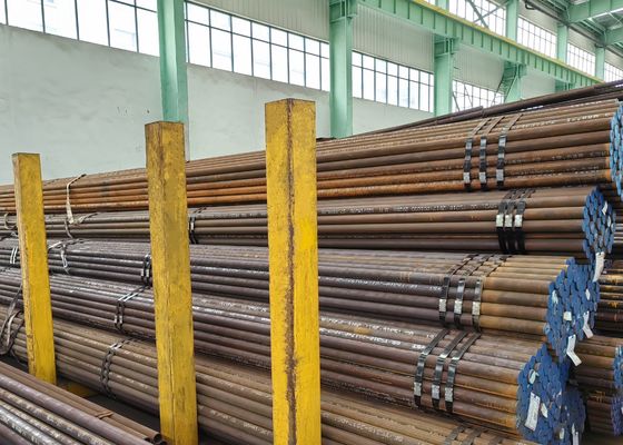 Tubes sans soudure de chaudière en acier au carbone ASTM pour panneau mural d'eau / superchauffeur / réchauffeur