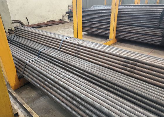 Tubes sans soudure de chaudière en acier au carbone ASTM pour panneau mural d'eau / superchauffeur / réchauffeur