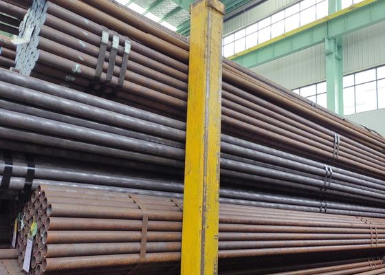 Tubes de chaudière sans soudure en acier allié ASTM A53 dans une chaudière haute pression