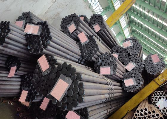 Tubes de chaudière sans soudure en acier structural au carbone de haute qualité pour un transfert de chaleur durable