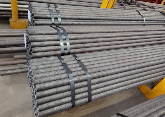 Tubes sans soudure spéciales de chaudière personnalisées à haute résistance à la corrosion par oxydation
