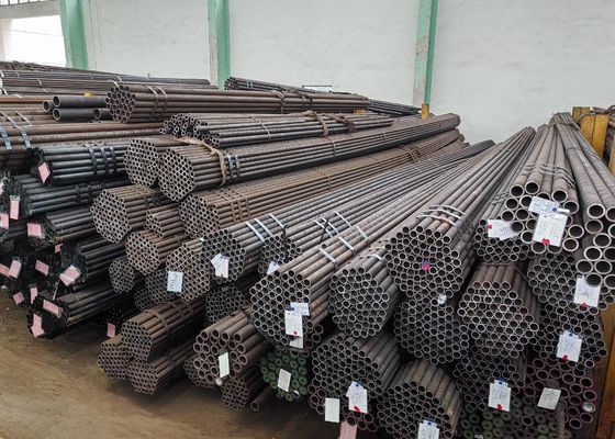 Tubes de chaudière sans soudure en acier carbonique de haute qualité résistantes à la corrosion