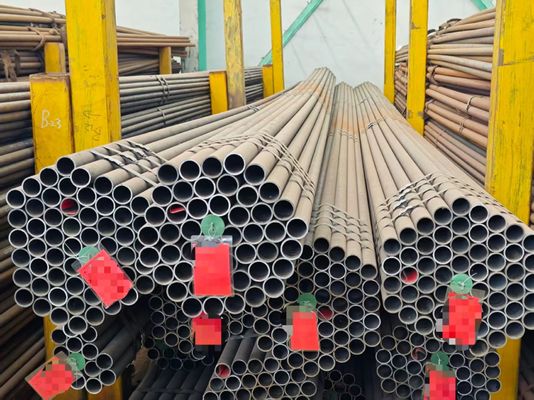 Tubes en alliage 15CrMo résistantes à la chaleur pour chaudières de centrales électriques