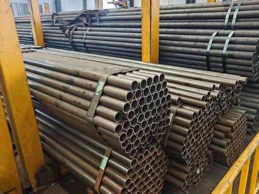 Tubes sans soudure de qualité industrielle ASME A106 pour systèmes de chaudière haute pression