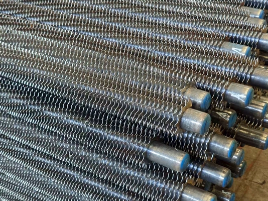 Tube soudé à haute fréquence à ailettes en spirale personnalisées améliorant les performances d'échange thermique
