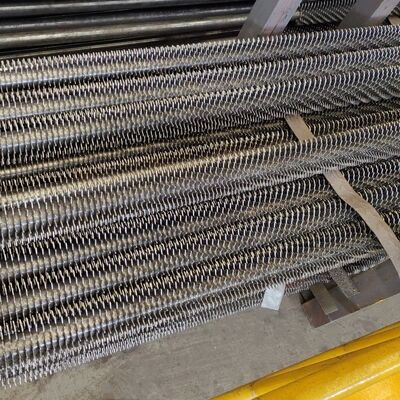 Tube à ailettes en spirale pour chaudière en acier au carbone de haute qualité avec dissipation thermique efficace et spécifications personnalisées