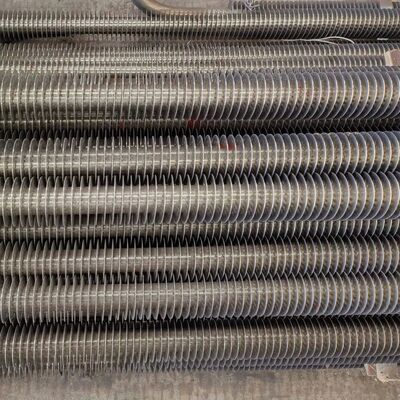 Tube à ailettes dentelées personnalisées pour les parties sous pression de chaudières, avec une grande efficacité de transfert de chaleur et une forte performance anti-entartrage