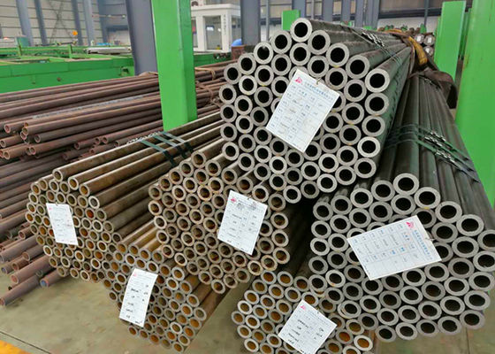 Tubes de chaudière sans couture d'ASTM A179 ASME SA179 GR un festin de surface d'immersion de pétrole du GR C