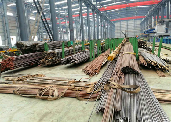 Tube sans couture T11 T22 T23 T5 T9 T91 d'acier allié de SA213 A213 pour l'échangeur de chaleur