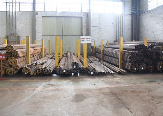 Tubes sans couture ASTM A335 ASME SA335 P22 d'acier allié de chaudière de centrale
