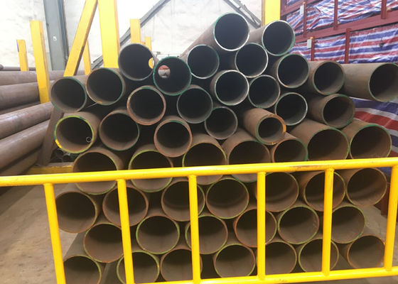 Tubes sans couture ASTM A335 ASME SA335 P22 d'acier allié de chaudière de centrale