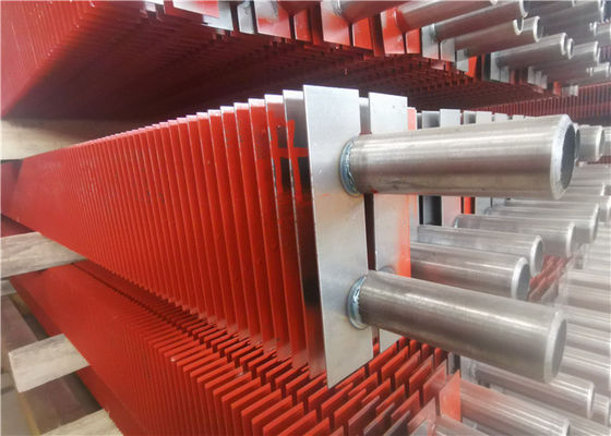 Spirale à haute fréquence inoxydable longitudinale soudée TP304L TP 316L de tube d'aileron de chaudière