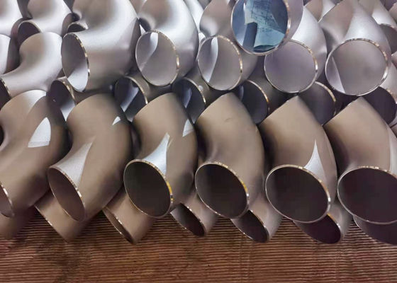 SUS304 garnitures soudées bout à bout Sch10 coude d'acier inoxydable de 90 degrés