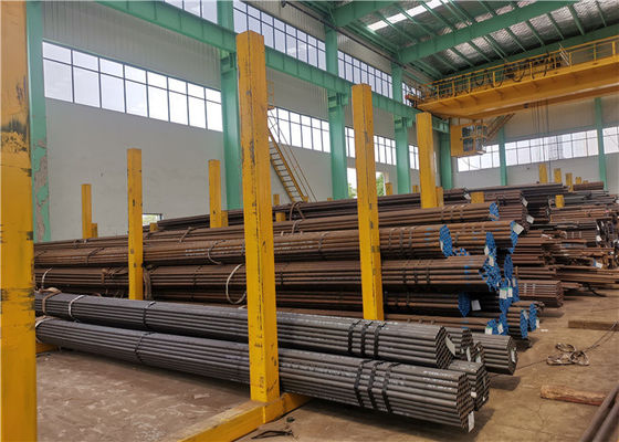 Les tubes de chaudière sans couture d'ASME SA213 API Stainless Steel sèchent le vernis enduit