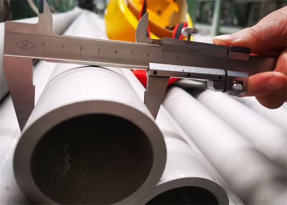 Tuyau soudé sans couture de tubes de chaudière d'ASTM SA213 TP310H solides solubles
