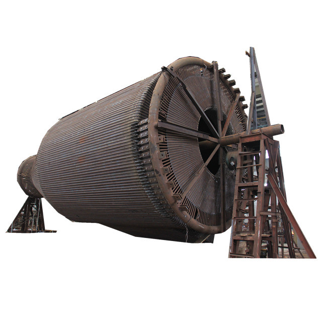 Tube en acier pour chaudière résistant à la corrosion et aux hautes températures pour applications haute pression